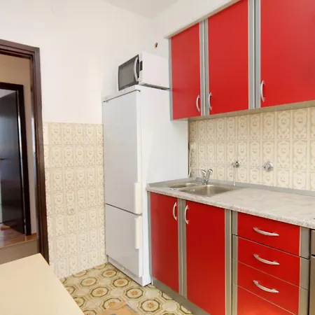 Apartment With A Parking Space Bosana, Pag - 9374