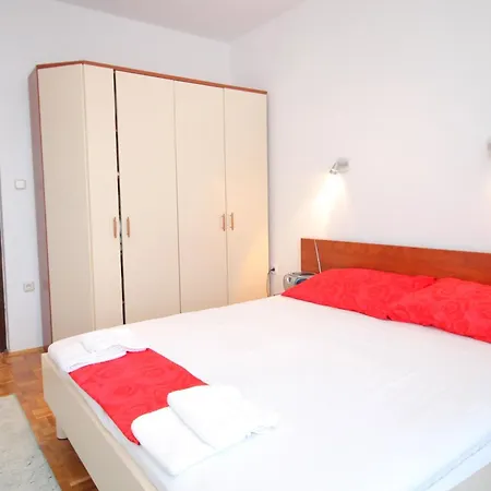 With A Parking Space Bosana, Pag - 9374 Апартаменты